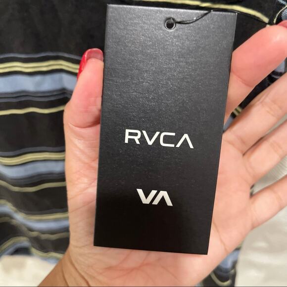 0363 NEW RVCA Boys Striped T-Shirt - Picture 8 of 9